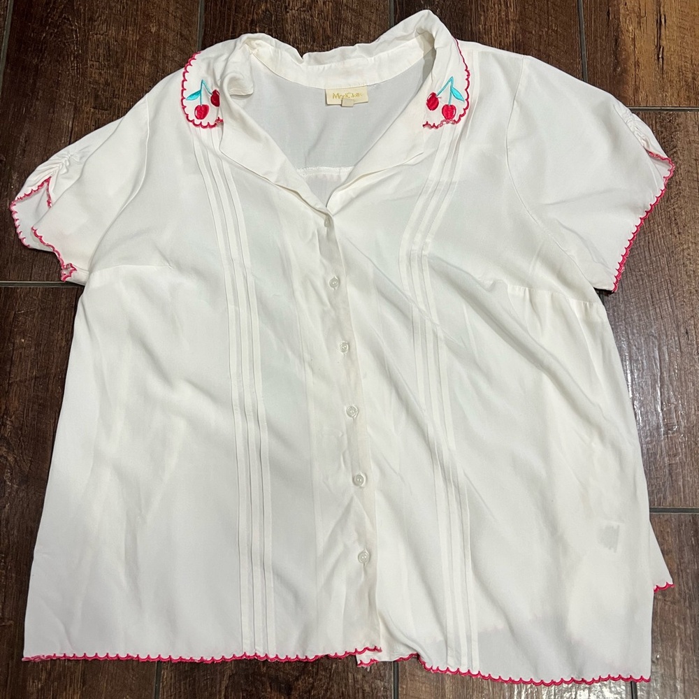 ModCloth Retro 1950s Red Cherry Embroidered Collar Button Down Shirt Blouse - Picture 9 of 10